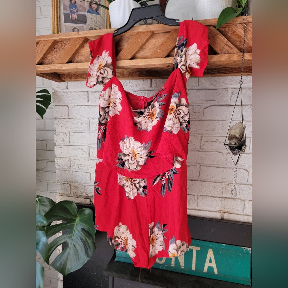 Missguided Red Floral Crepe Overlay Bardot Playsuit Womens Size 10 NWT